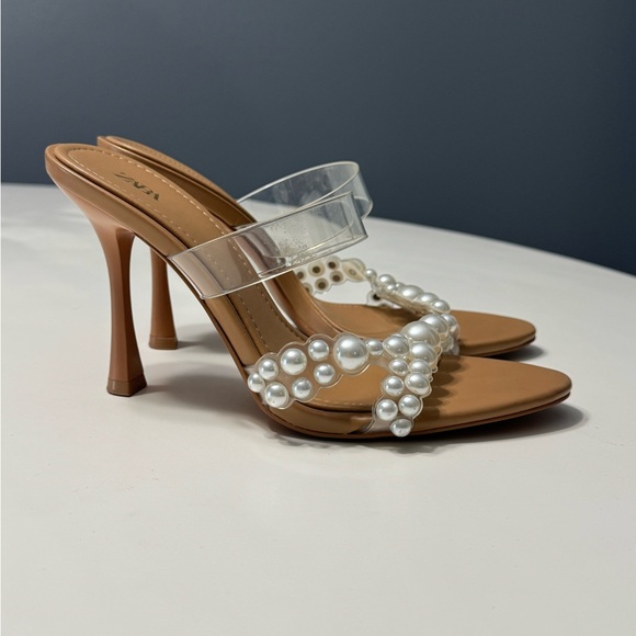 Zara Tan Heels with Pearl Details - Picture 2 of 4